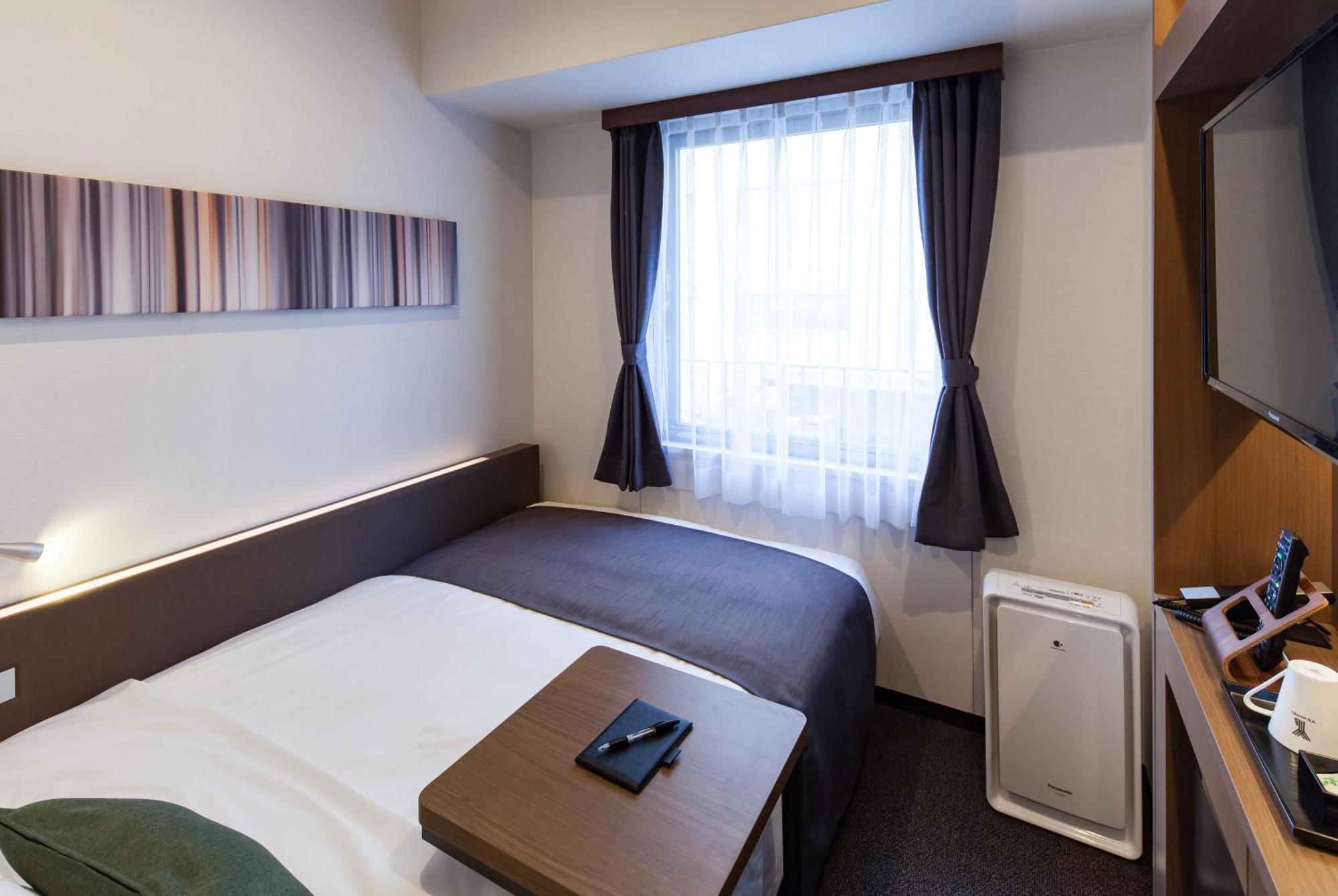 Double Room with Small Double Bed-Non-Smoking